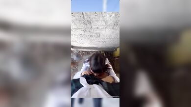 Lesbiche italiane fanno sesso in pubblico OF