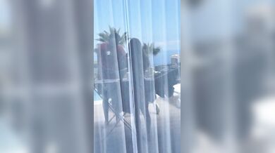 Posso ipnotizzarti con le mie tette