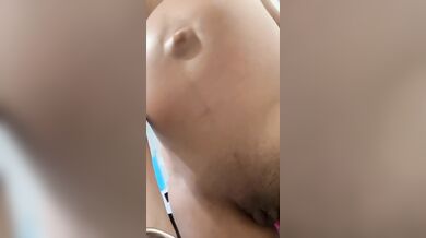 Moglie incinta con pancione