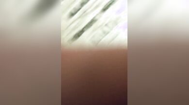 Sborro nel suo culo aperto