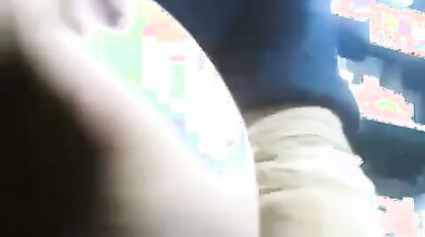 Commessa pugliese sposata lo succhia e scopa con cliente in negozio