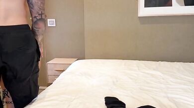 Milf italiana scopata in hotel da turista focoso