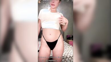 Le tette sono una quint non si vede?