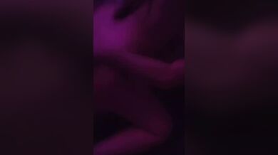 FIlmino amatoriale sesso con fidanzata culona