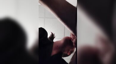Bocchino salivoso con leccata di palle