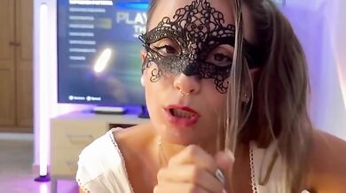 Meglio una mia pompa che la play che dici?