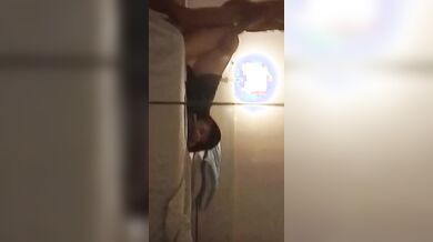 Moglie ingroppata a pecora amatoriale