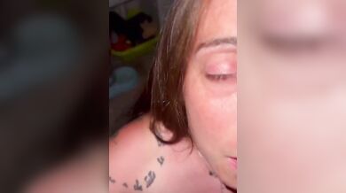 Sextape moglie tettona italiana pov