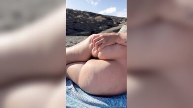 Relax in spiaggia nuda