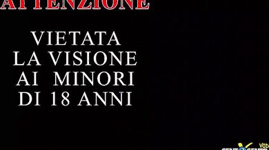 Coppia Piacentina - La prima volta e il letto si ribalta film cxc intero