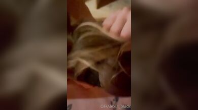 Scopata davanti ad amica curiosa