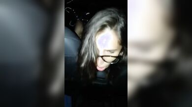 Amatoriale sesso in auto con fidanzata