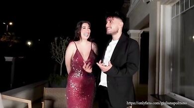 G1ulia Nap0litano scopata da giovane ragazzo