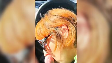 Pompino Milf rossa italiana in auto con ingoio