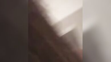 Non rompete il cazzo dovete solo guardarmi