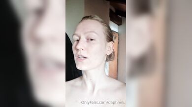 Una giornata con me nuda per casa