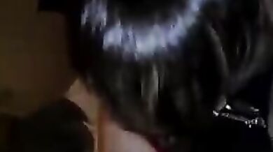Moglie spompina due anziani