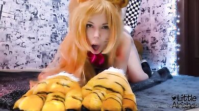 Cosplay italiana pompino e scopata a pecorina