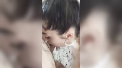 Pompino e scopata doggy style troia italiana