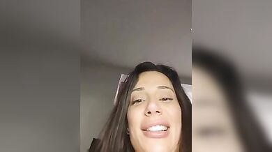 Freya pompino e scopata in cam