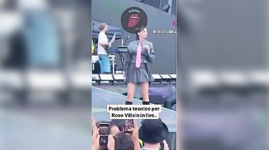 Rose Villain upskirt in concerto