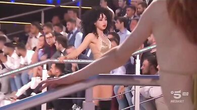 Sfilata S0fia ciao darwin