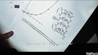 Shelena scopat da alieno video porno