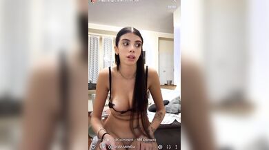 Alessii4 in live su OF