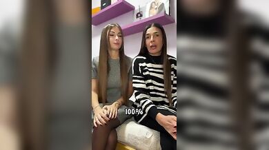 Anche la mamma di Elisa Esposito apre onlyfans