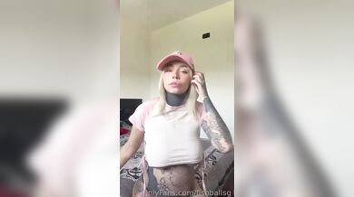 Fish suicide girl incinta video porno