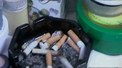 Asia Argento video fetish depilazione ascelle nuda