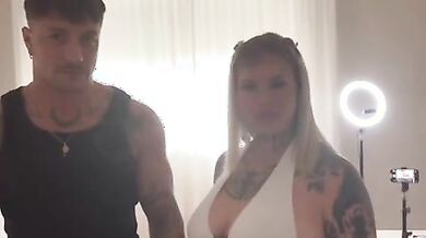 Luciferi4a e amica black pompino all'amico OF