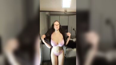 M4rtina V1sm4ra Vm1m1 video porno OF