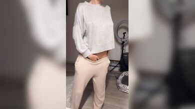 Il cazzo di gomma lo usano anche le Vip