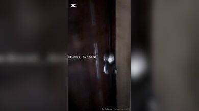 Ambra,Paolina e Andrea succhiano il cazzo a un fan