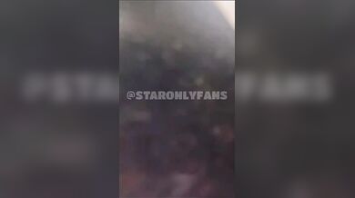 Naomi De Crescenzo influencer tettona OF