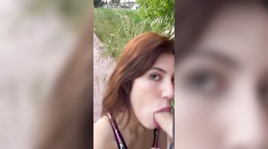 Pompino con ingoio outdoor fidanzata italiana