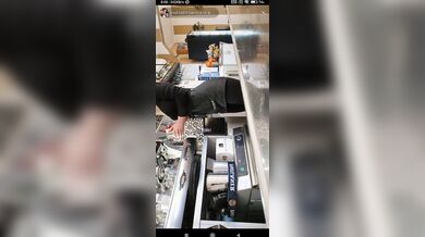 Facciamoci un caffè col cazzo in tiro