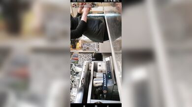 Facciamoci un caffè col cazzo in tiro