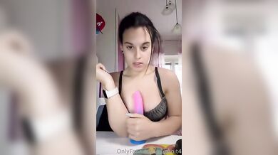 Pausa studio con tanta voglia di cazzo