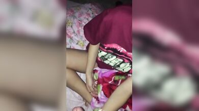 Bionda pompinara succhia il cazzo al suo uomo