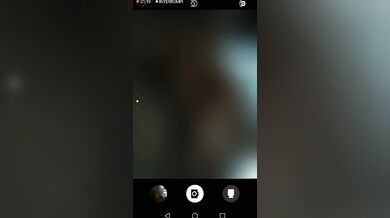 Coppia italiana prova a girare un filmino hard