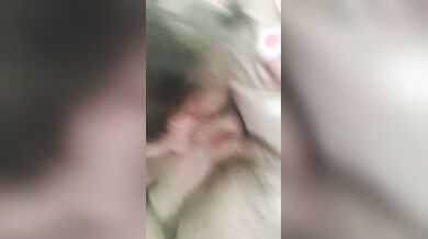 Giorgia mi lecca bene le palle