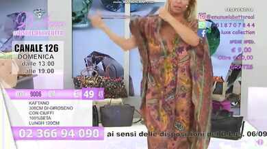 Quando la Botto in tv faceva schizzare - Tette in diretta
