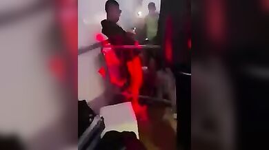 Michelle Comi famosa onlyfanser italiana fa un pompino in discoteca