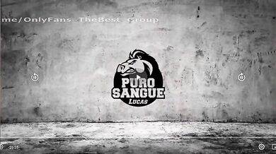 Scopata in palestra dal personal trainer tatuato