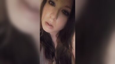 Riccardo me la dai la sborra in faccia