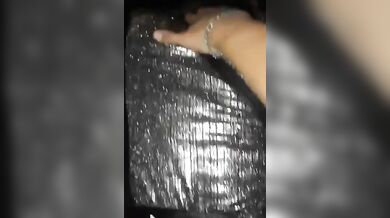 Scopata amatoriale con giovane troia conosciuta in discoteca