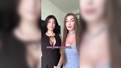 Siamo cugine è ovvio che siamo porche OF