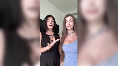 Siamo cugine è ovvio che siamo porche OF